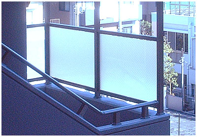 ビジョンコントロールフィルムY-2555施工例