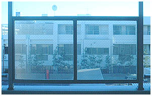 ビジョンコントロールフィルム施工前画像正面