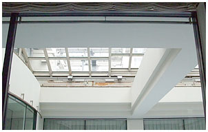 ビジョンコントロールフィルム施工前画像下方向