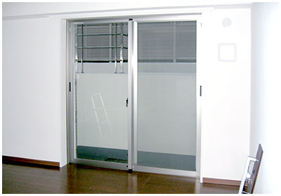 WINCOSウインコス1561UH 防犯フィルム工事施工例画像